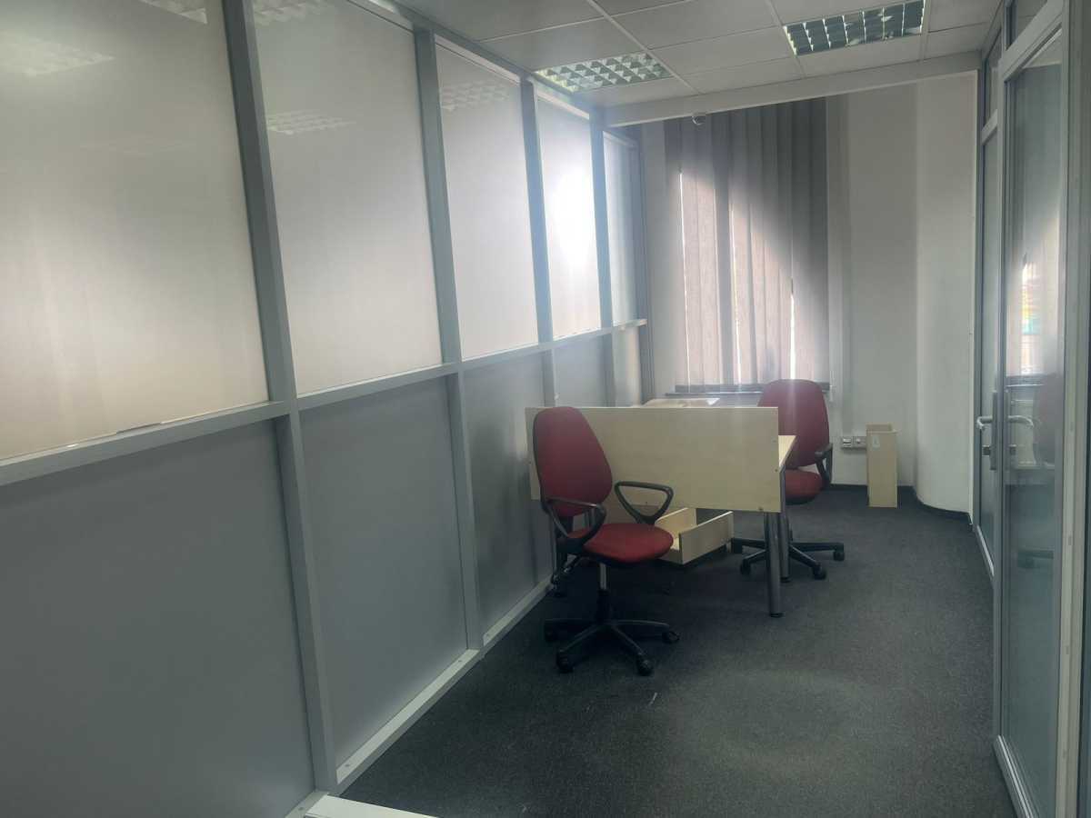 Аренда офиса 2357 м², Тараса Шевченко бул., 37/122