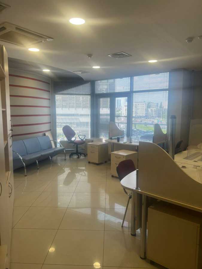 Аренда офиса 2357 м², Тараса Шевченко бул., 37/122