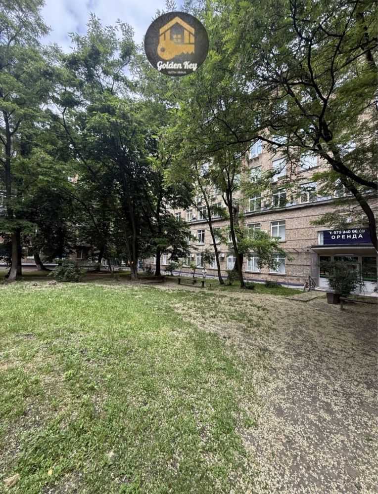 Аренда офиса 35.1 м², Евгения Коновальца ул., 31