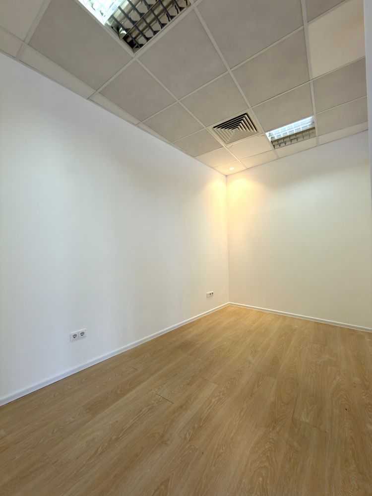 Аренда офиса 140 м², Евгения Коновальца ул., 36Д
