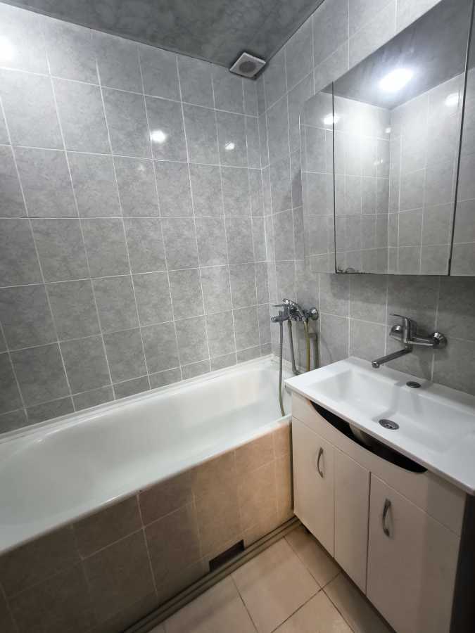 Продаж 2-кімнатної квартири 57 м², Мрії, 18-г