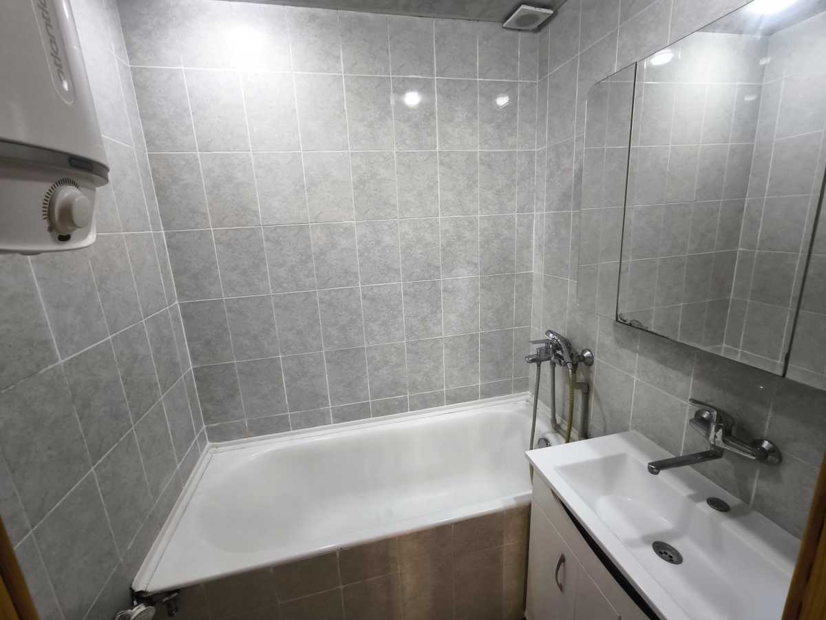 Продаж 2-кімнатної квартири 57 м², Мрії, 18-г