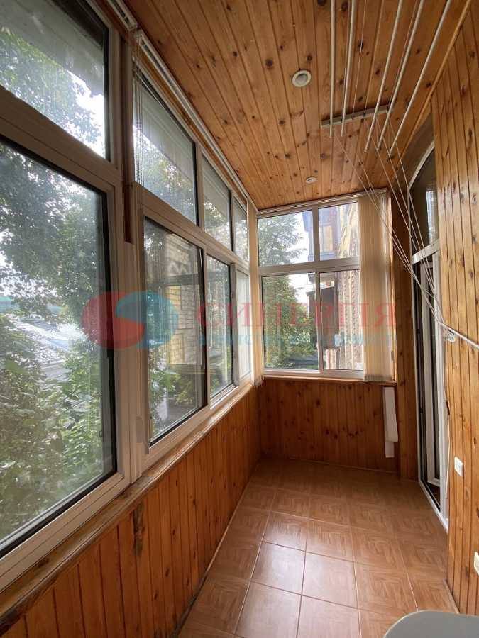 Оренда 3-кімнатної квартири 140 м², Пушкінська вул., 32Б