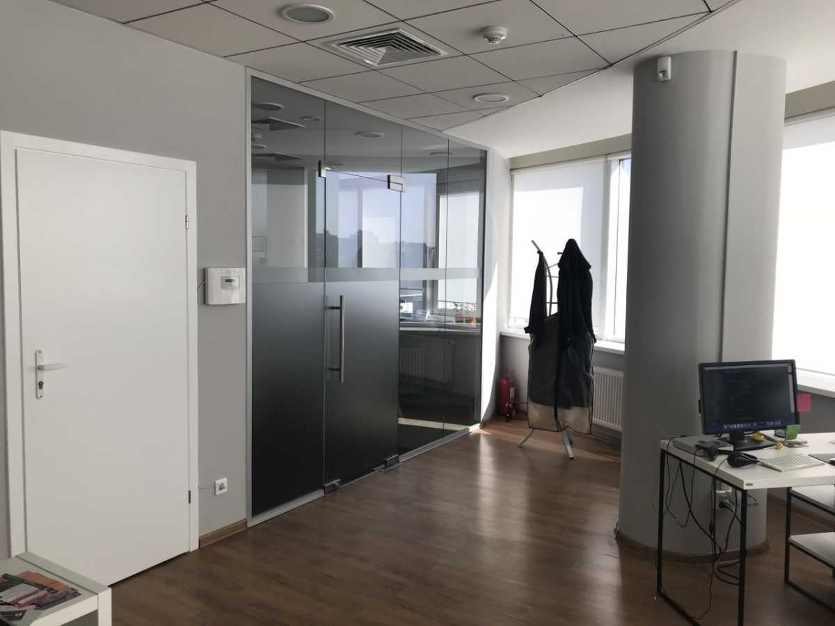 Аренда офиса 88.2 м², Евгения Сверстюка ул., 2А