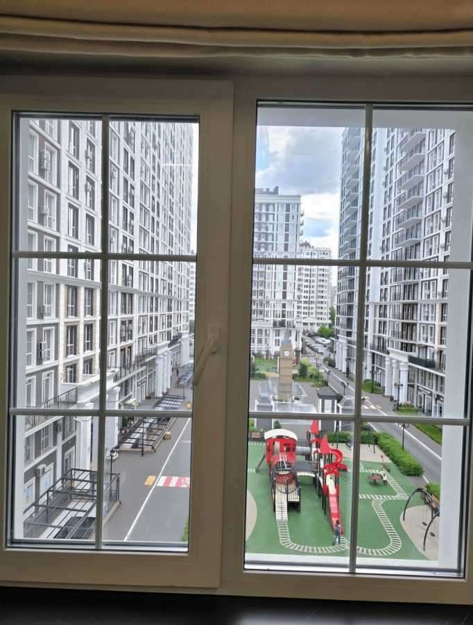 Продажа 1-комнатной квартиры 42 м², Михаила Максимовича ул., 24