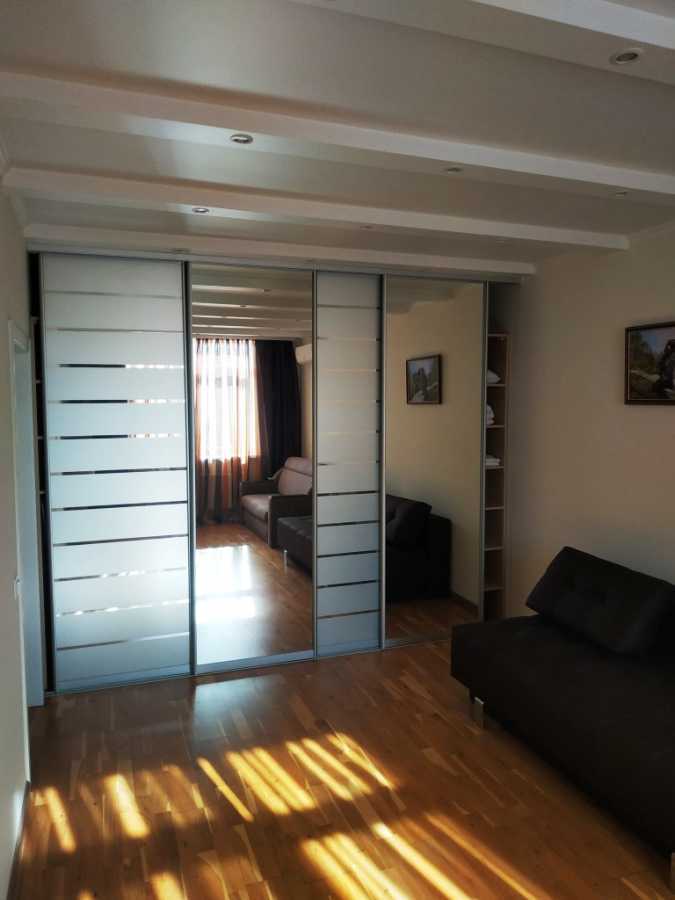 Оренда 2-кімнатної квартири 60 м², Сім'ї Кульженків вул., 35