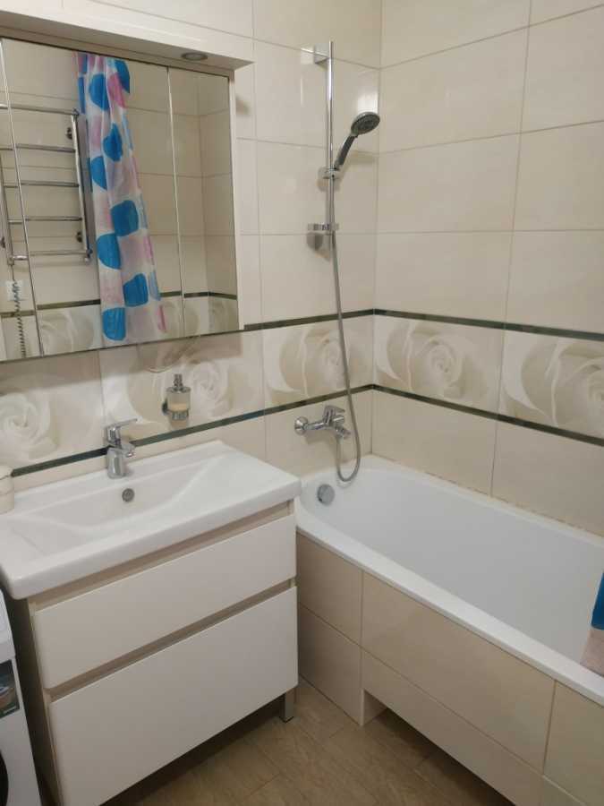 Оренда 2-кімнатної квартири 60 м², Сім'ї Кульженків вул., 35