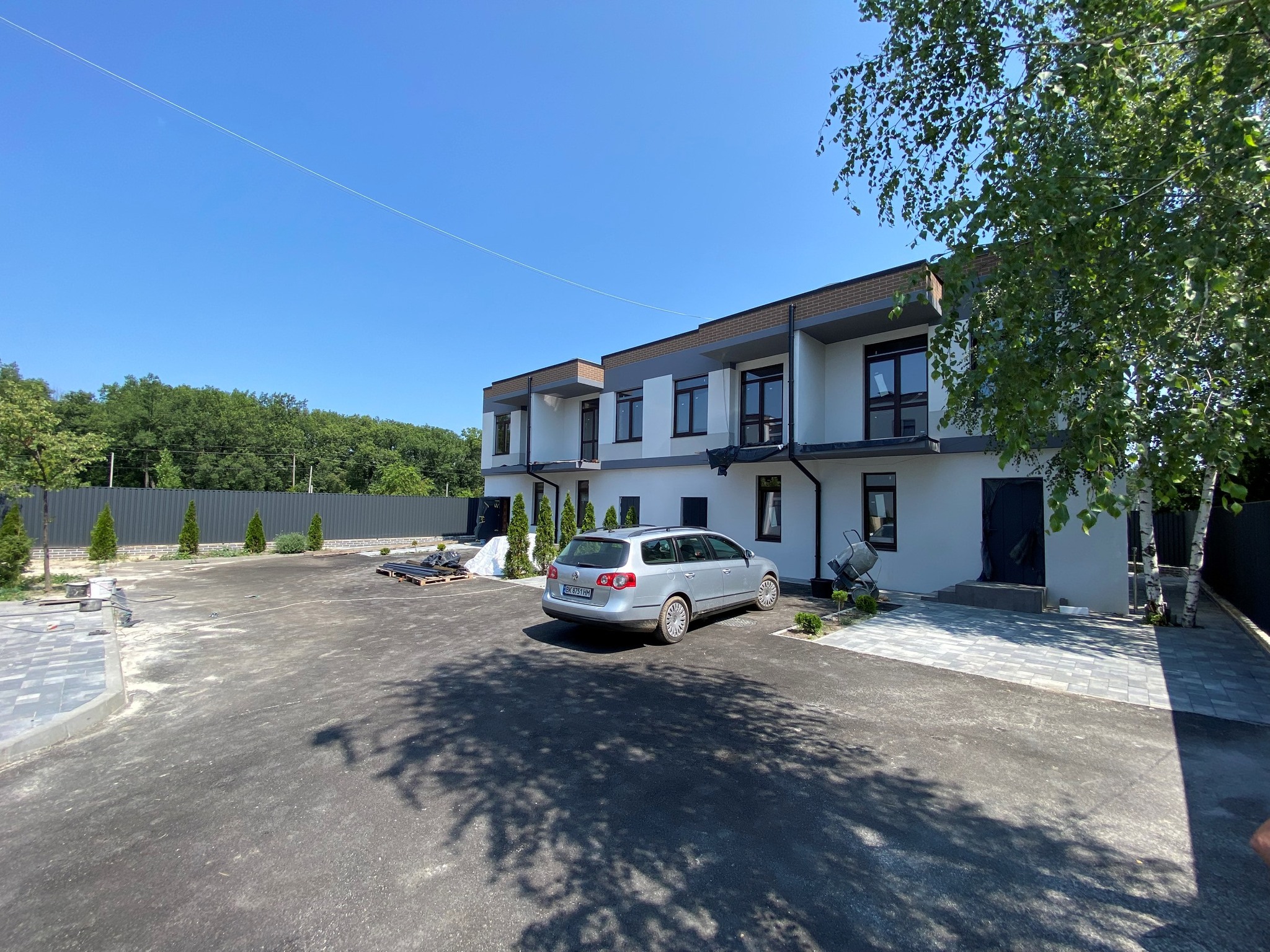 Продаж 2-кімнатної квартири 77 м², Миру вул.