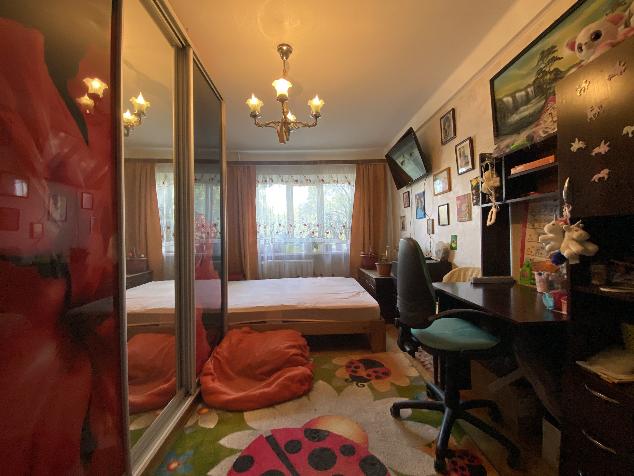 Продаж 3-кімнатної квартири 64 м², Кубанської України вул., 23/26