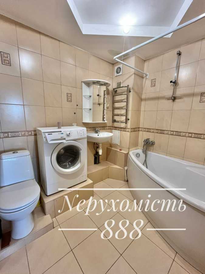 Продажа 3-комнатной квартиры 69 м², Пантелеймона Кулиша ул., 11