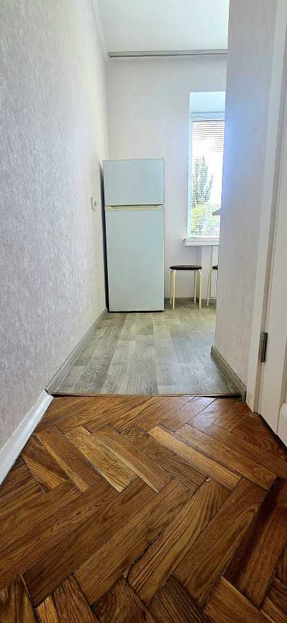 Оренда 3-кімнатної квартири 59 м², Лесі Українки бул., 24