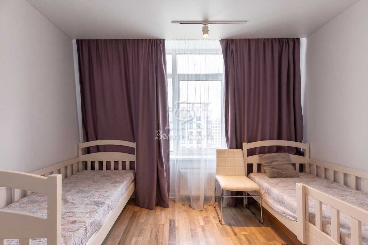 Продаж 2-кімнатної квартири 67.7 м², Євгена Сверстюка вул., 6А