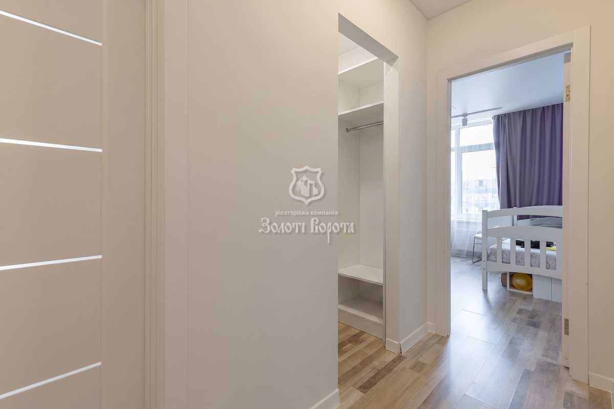 Продаж 2-кімнатної квартири 67.7 м², Євгена Сверстюка вул., 6А