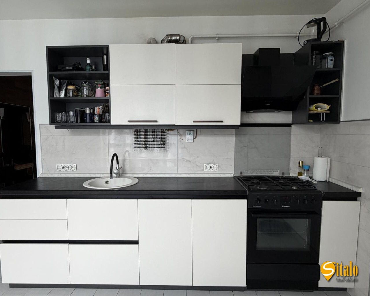 Продаж 1-кімнатної квартири 51 м², Центральна вул., 21А