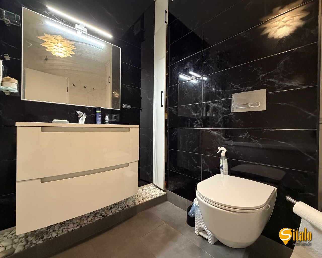 Продаж 1-кімнатної квартири 51 м², Центральна вул., 21А
