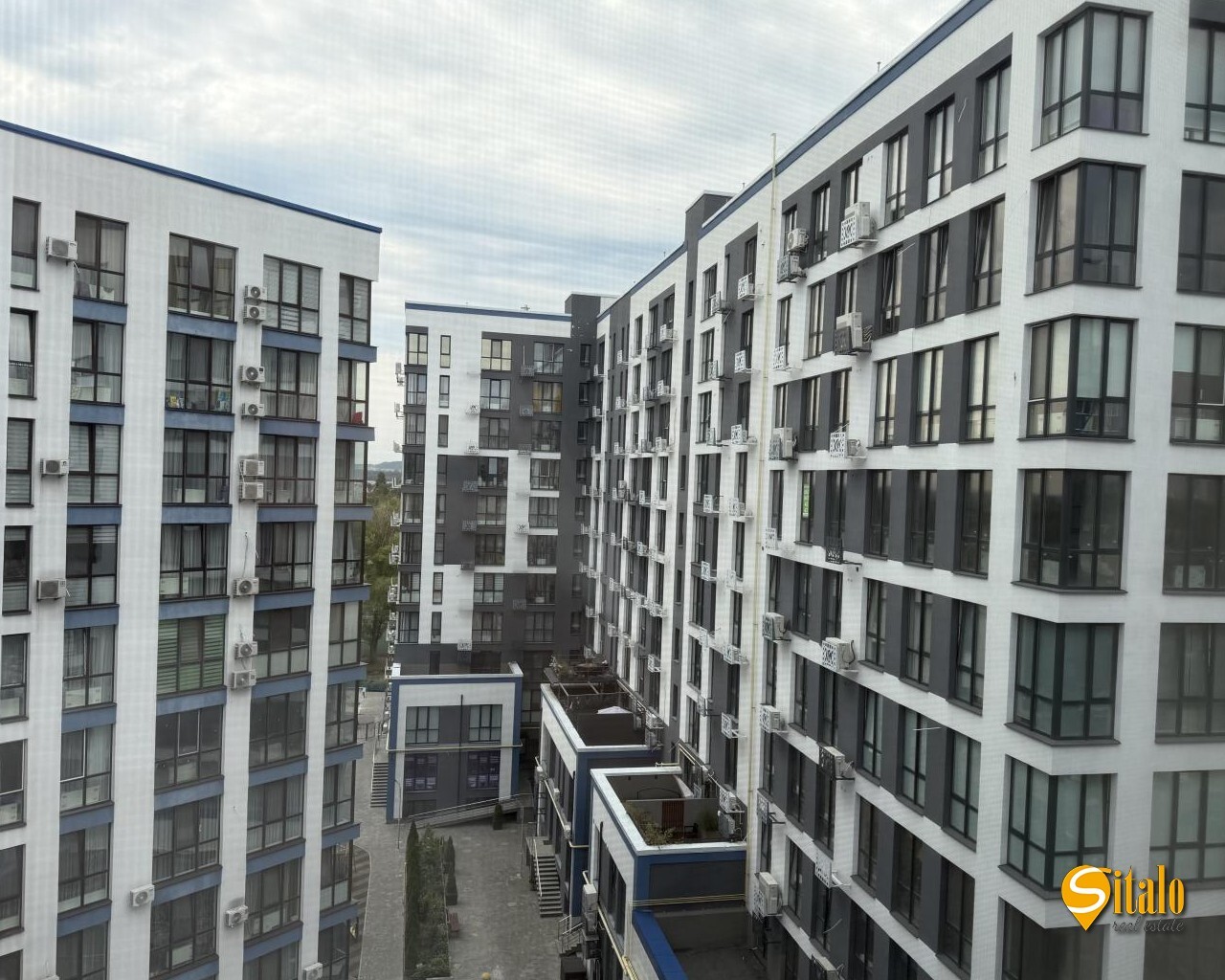 Продаж 1-кімнатної квартири 51 м², Центральна вул., 21А