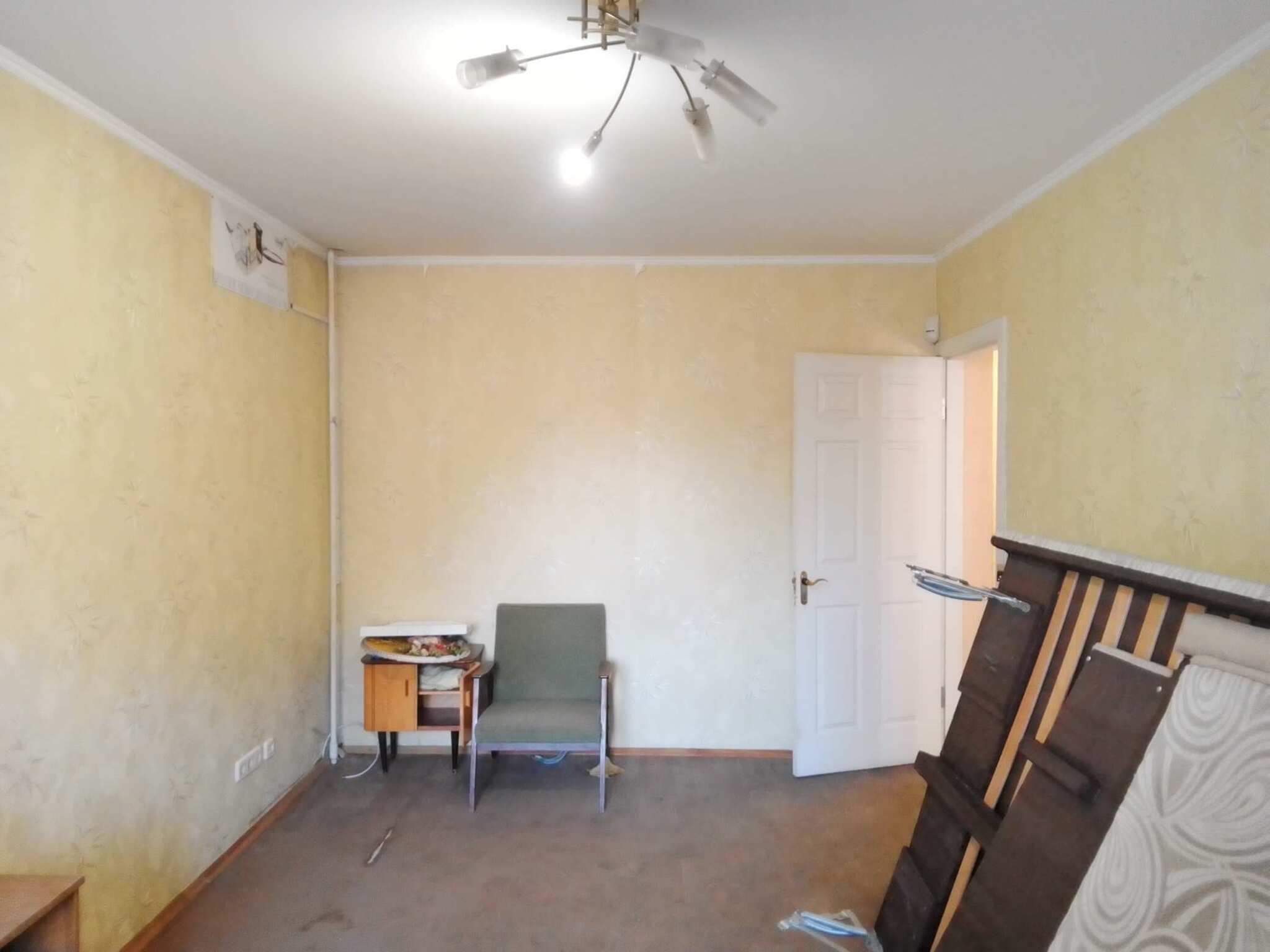Продажа 3-комнатной квартиры 58 м², Соборности просп., 11