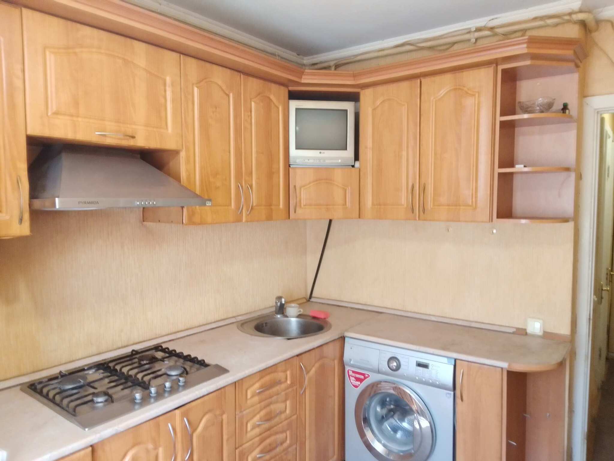 Продажа 3-комнатной квартиры 58 м², Соборности просп., 11