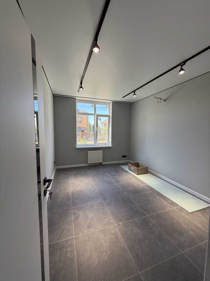 Аренда офиса 75 м², Чорновола ул., 17