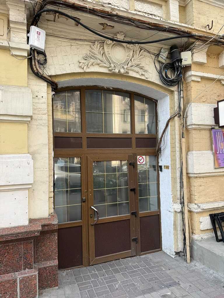Оренда 4-кімнатної квартири 142 м², Шота Руставелі вул., 12