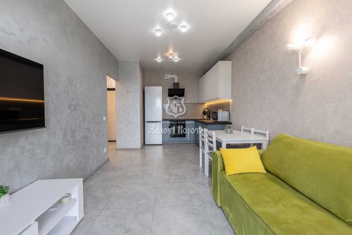 Продажа 1-комнатной квартиры 41.1 м², Михаила Максимовича ул., 28е