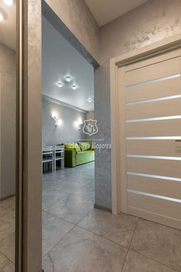 Продажа 1-комнатной квартиры 41.1 м², Михаила Максимовича ул., 28е