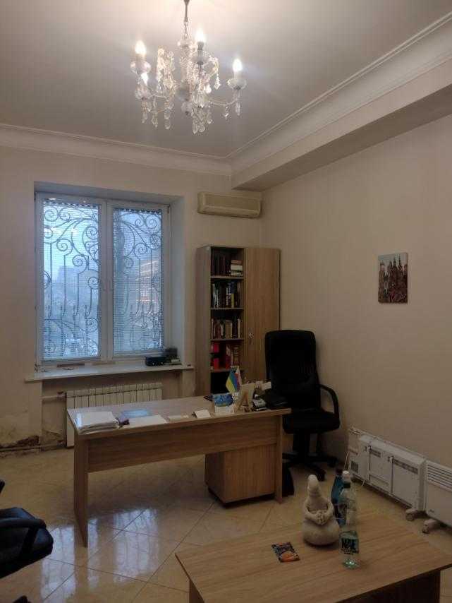 Аренда офиса 100 м², Крещатик ул., 25