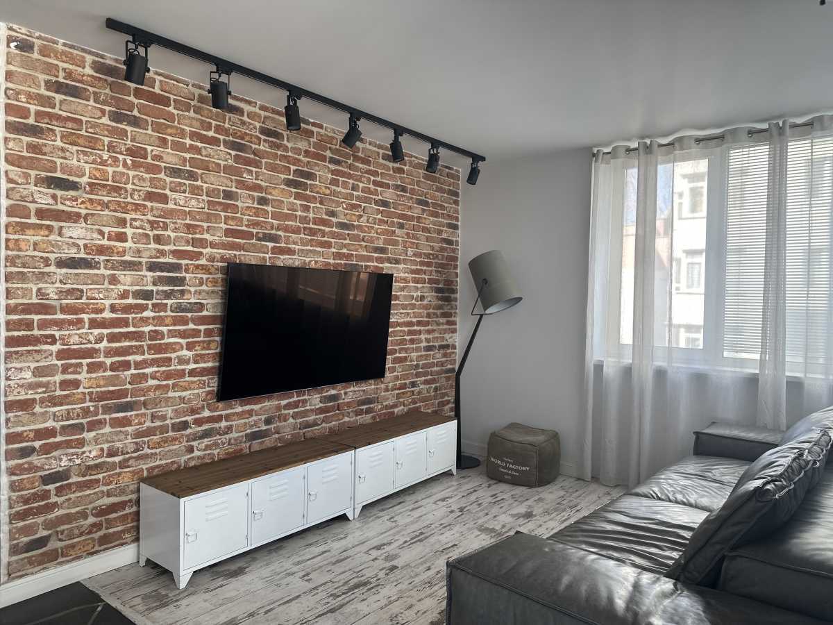 Оренда 2-кімнатної квартири 47 м², Феодосійська вул., 1