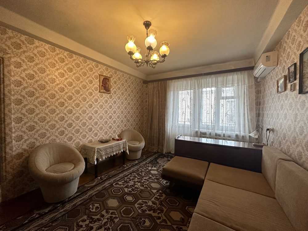 Оренда 2-кімнатної квартири 43.7 м², Лесі Українки бул., 28