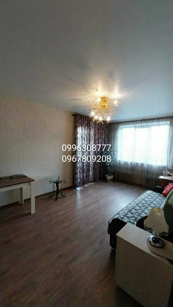 Продажа 2-комнатной квартиры 50.8 м², Людвига Свободы просп.