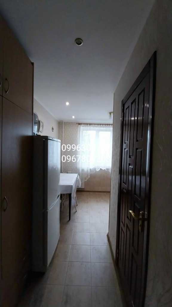 Продажа 2-комнатной квартиры 50.8 м², Людвига Свободы просп.