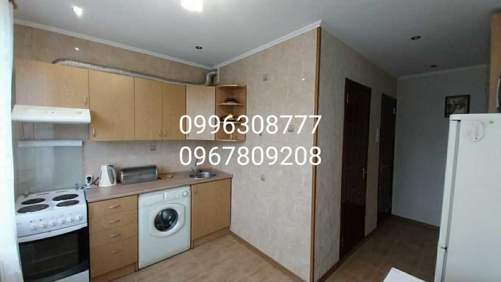 Продажа 2-комнатной квартиры 50.8 м², Людвига Свободы просп.