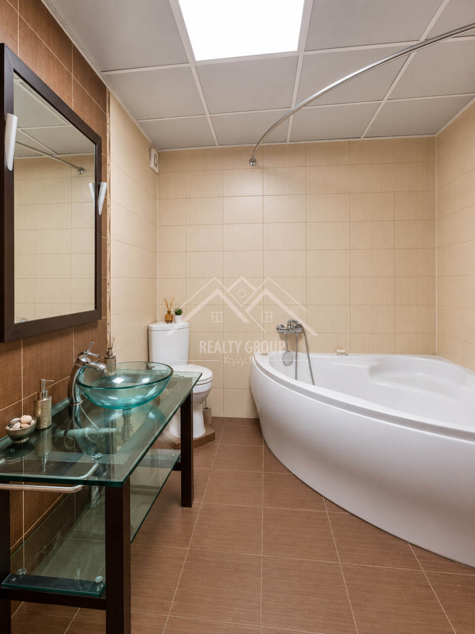 Продажа 2-комнатной квартиры 53 м², Петра Дорошенко ул.