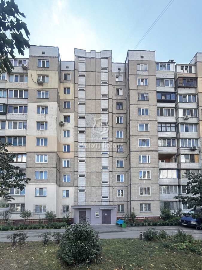 Продажа 2-комнатной квартиры 50.2 м², Тростянецкая ул., 3