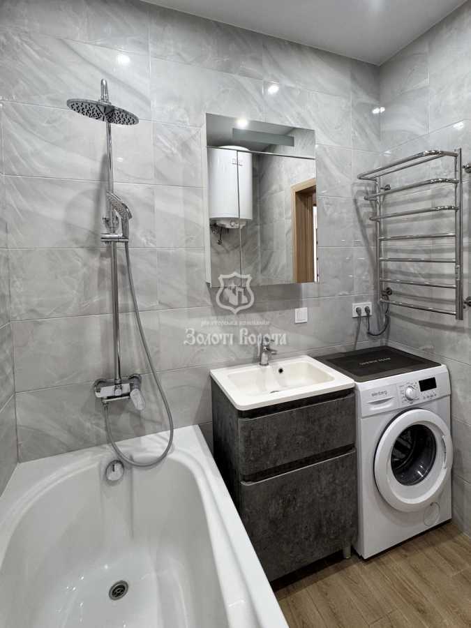Продажа 1-комнатной квартиры 35.2 м², Харьковское шоссе, 190
