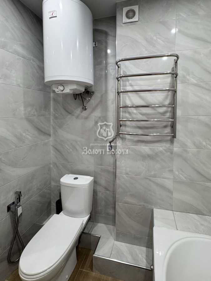Продажа 1-комнатной квартиры 35.2 м², Харьковское шоссе, 190
