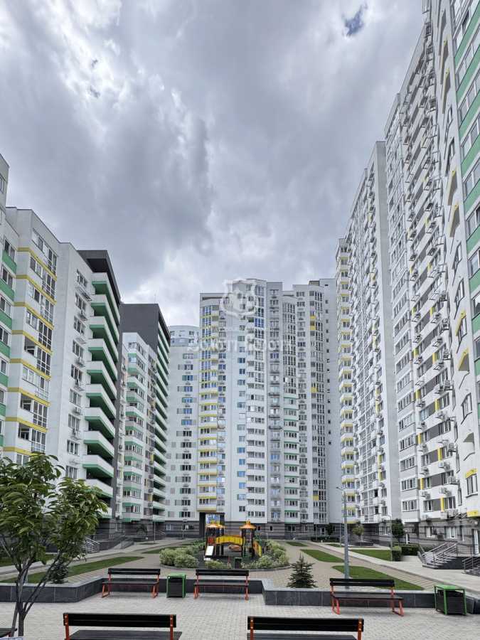 Продажа 1-комнатной квартиры 35.2 м², Харьковское шоссе, 190