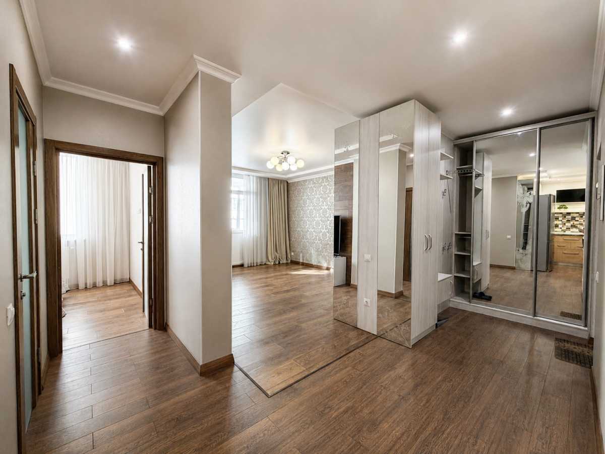 Продажа 1-комнатной квартиры 52 м², Михаила Донца ул., Ломоносова, 48