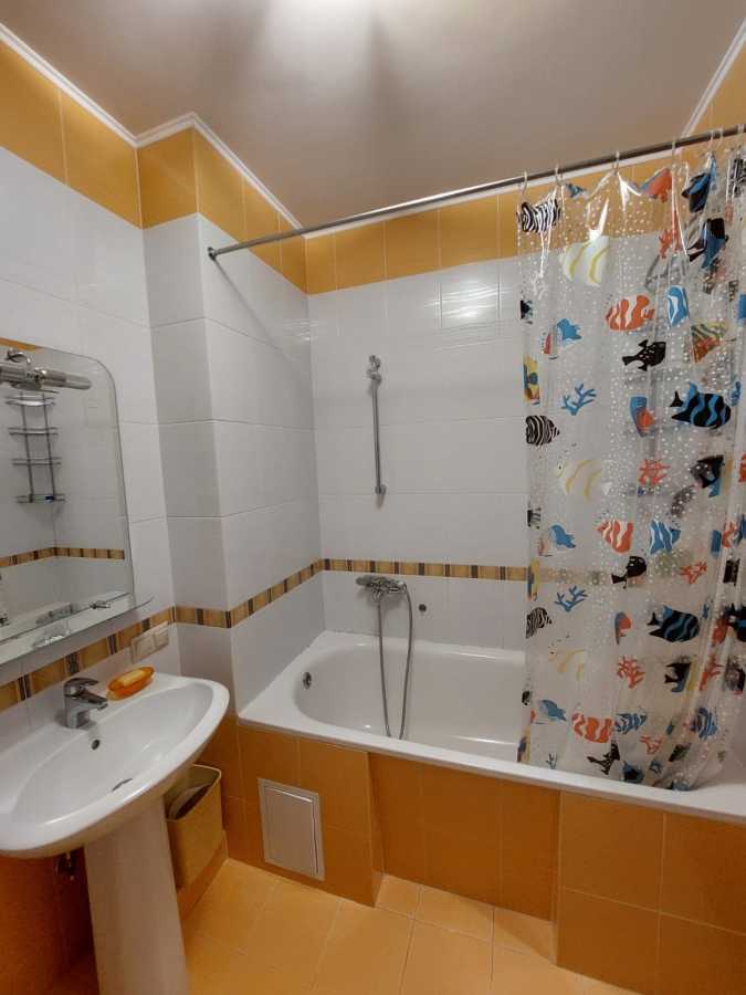 Аренда 1-комнатной квартиры 57 м², Днепровская наб., 26Б