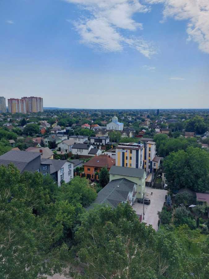 Аренда 1-комнатной квартиры 57 м², Днепровская наб., 26Б