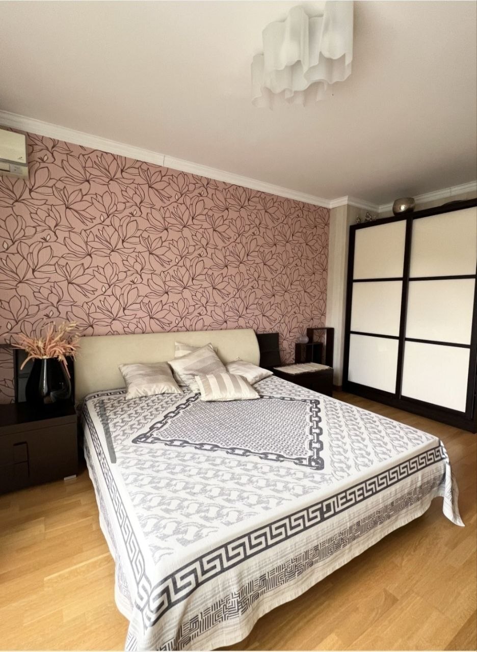 Продажа 1-комнатной квартиры 80 м², Обсерваторный пер., 2/6