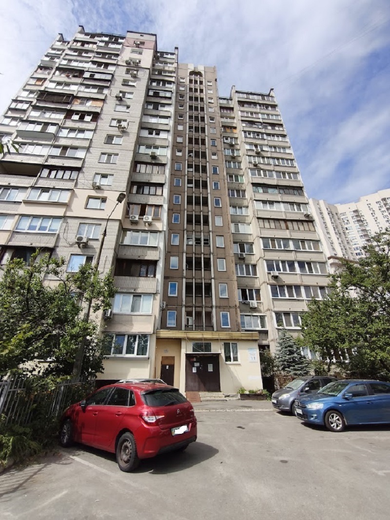 Продаж 2-кімнатної квартири 56 м², Олександра Мішуги вул.