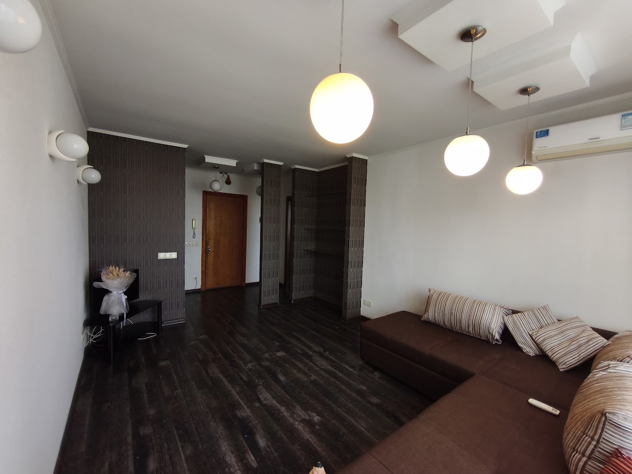 Продаж 2-кімнатної квартири 56 м², Олександра Мішуги вул.