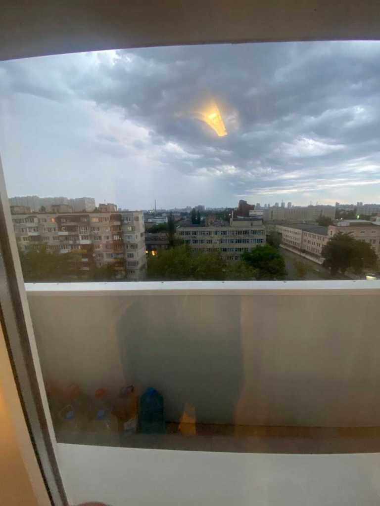 Оренда 3-кімнатної квартири 62 м², Кирилівська вул., 117