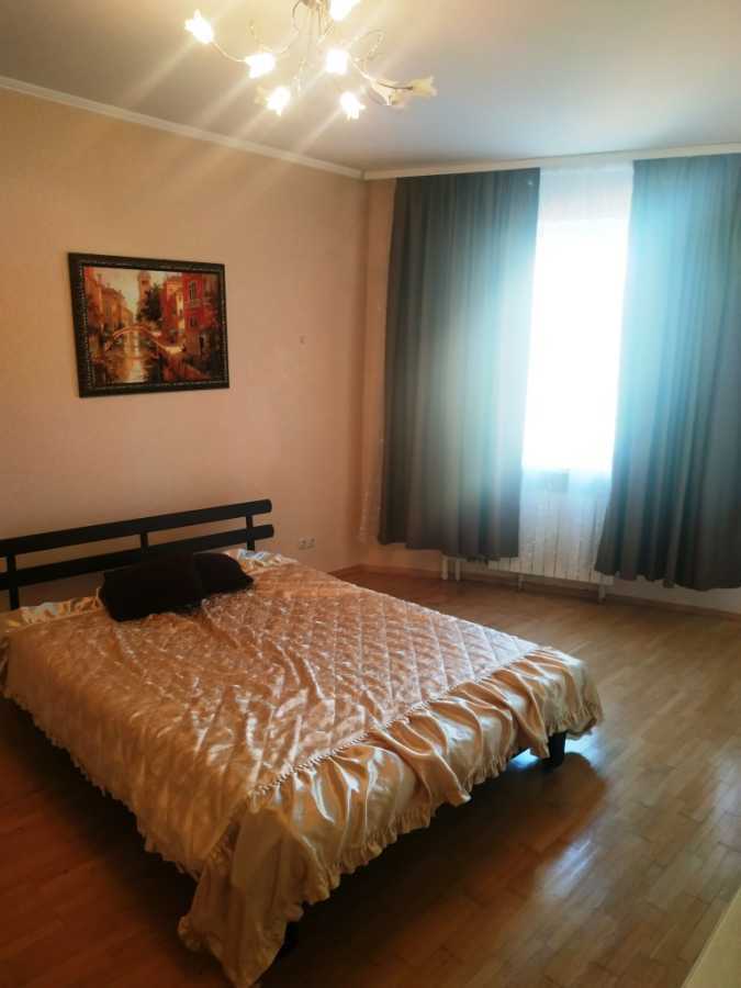 Аренда 2-комнатной квартиры 70 м², Анны Ахматовой ул., 47