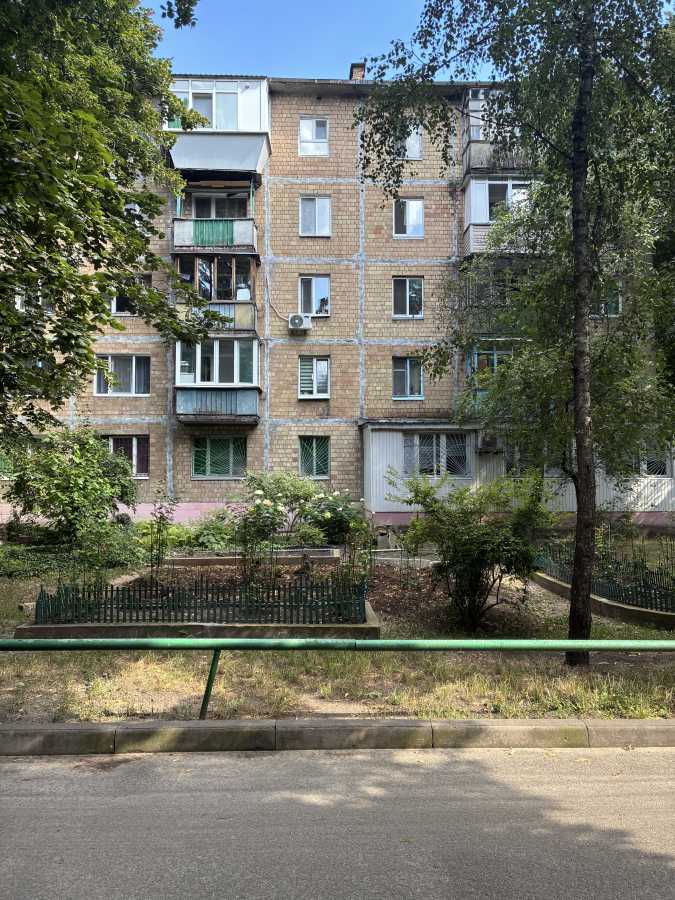 Аренда 1-комнатной квартиры 30 м², Зодчих ул., 18В