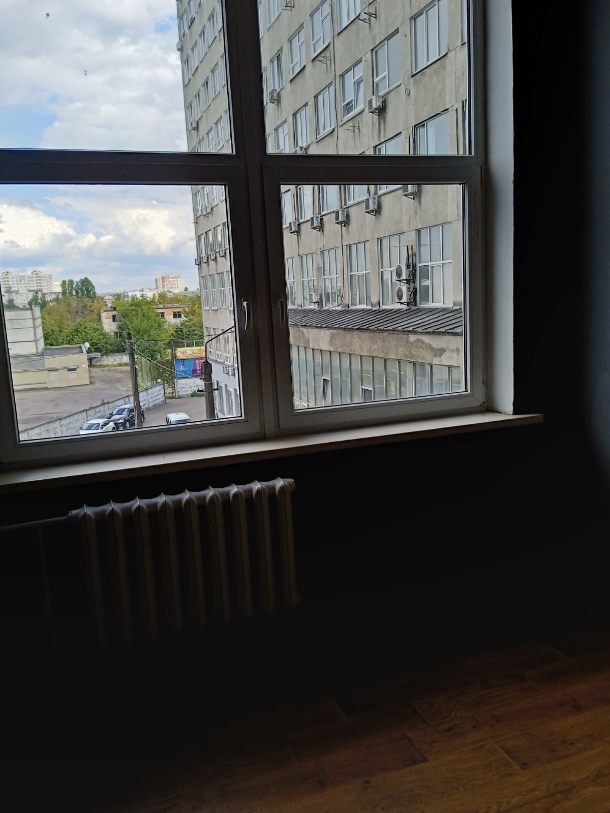 Аренда офиса 33 м², Евгения Сверстюка ул., 21