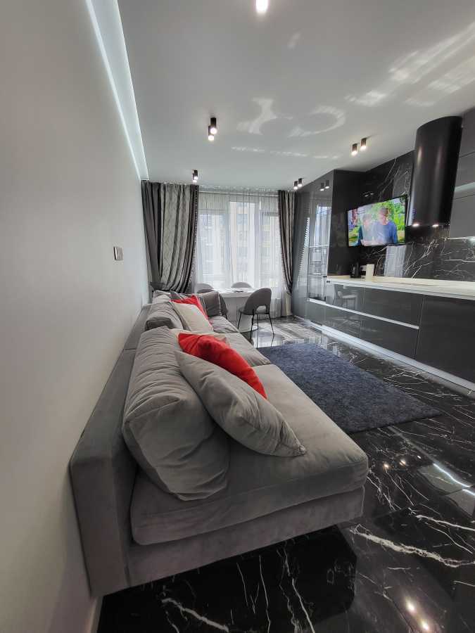 Аренда 2-комнатной квартиры 93 м², Саперное Поле ул., 5