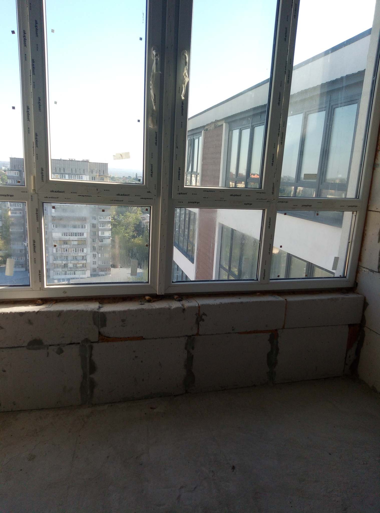 Продажа 3-комнатной квартиры 98.8 м²