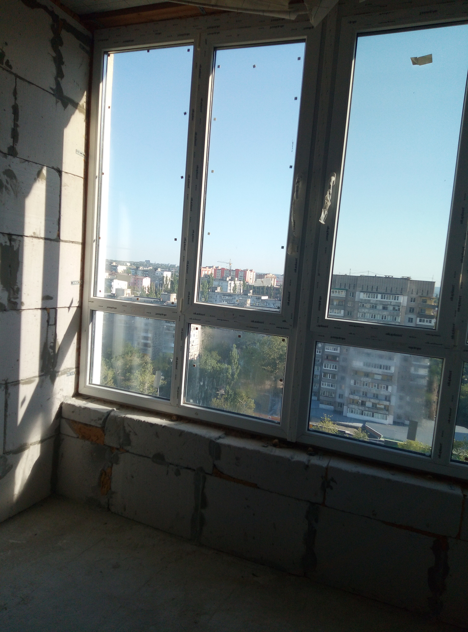 Продажа 3-комнатной квартиры 98.8 м²